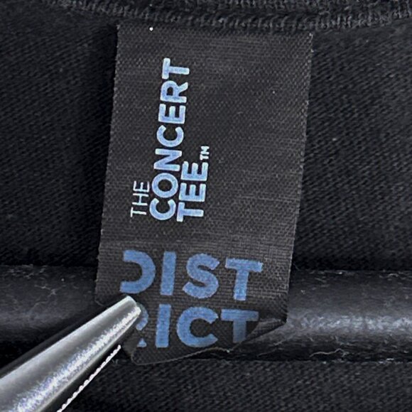 Luke Bryan Huntin Fishin & Lovin Every Day 2017 Tour Black T Shirt Size S - Picture 4 of 13